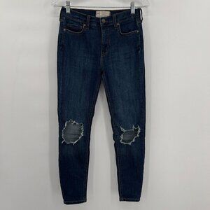 Free People Women's High- Rise Destroyed Knee Skinny Jeans 27
